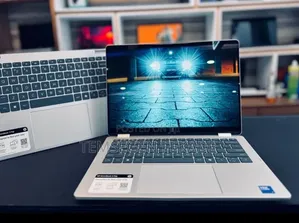 New Laptop HP OmniBook 5 Flip 16GB Intel Core 7 SSD 512GB