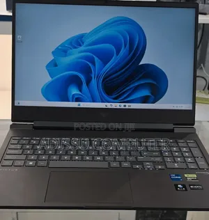 New Laptop HP Victus 16 8GB AMD Ryzen 7 SSD 1T