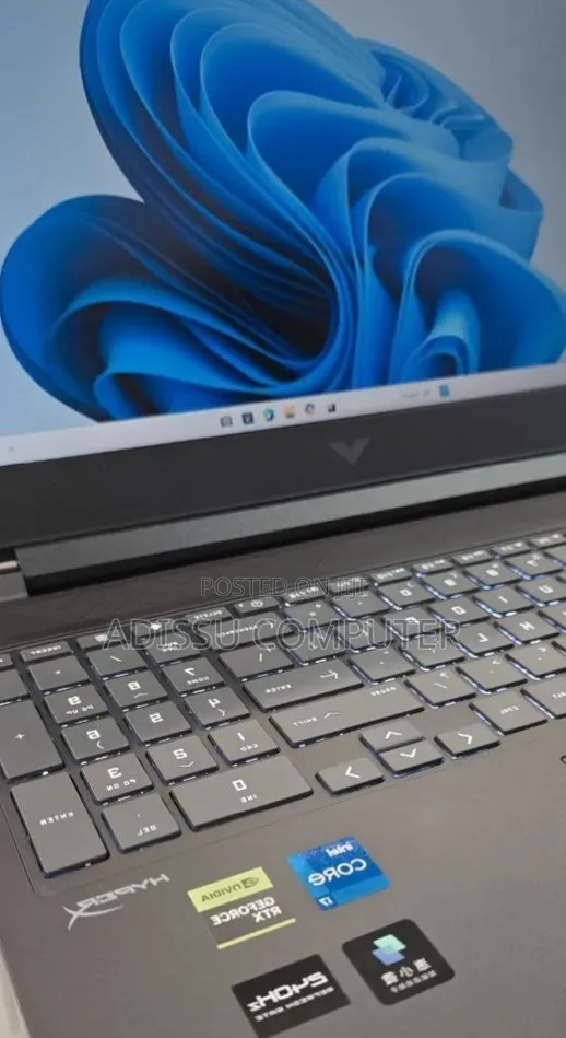 New Laptop HP Victus 16 8GB AMD Ryzen 7 SSD 1T