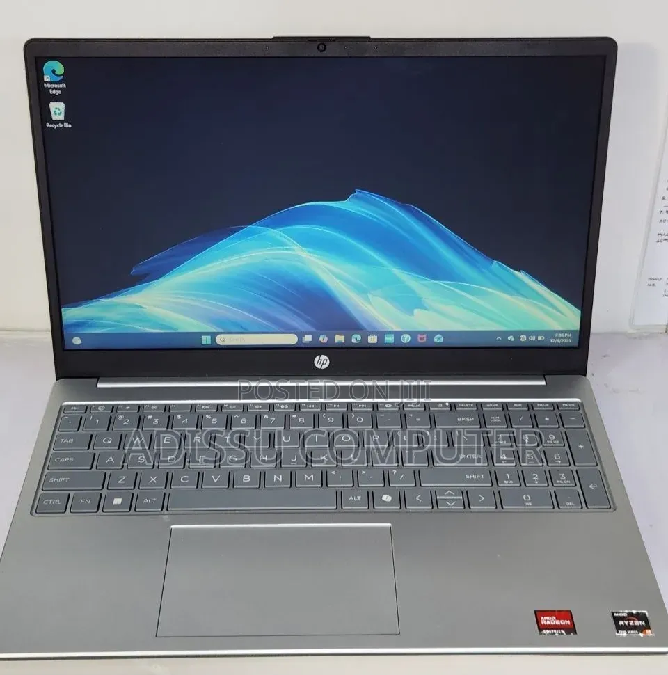 New Laptop HP Stream Notebook 8GB AMD Ryzen 3 SSD 512GB