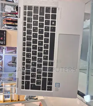 New Laptop HP EliteBook 1030 8GB Intel Core i5 SSD 512GB