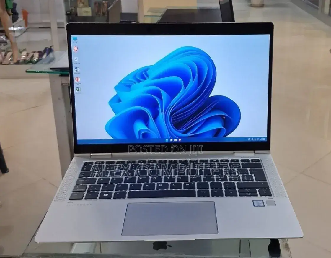 New Laptop HP EliteBook 1030 8GB Intel Core i5 SSD 512GB