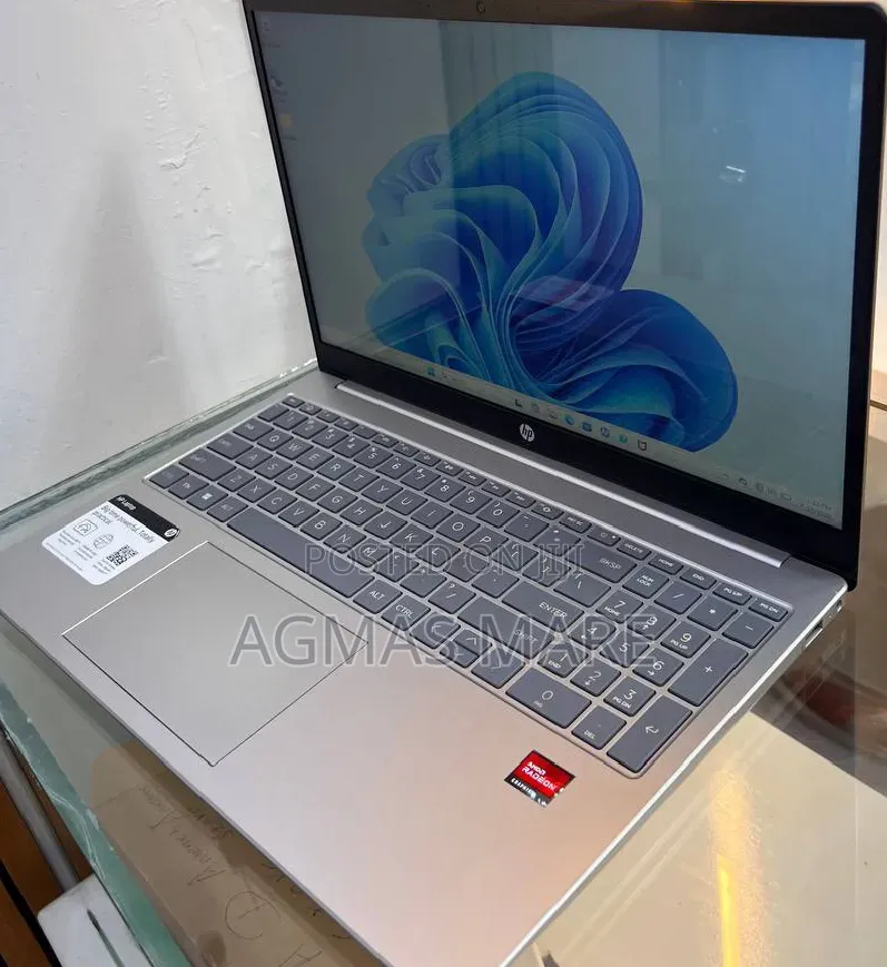 New Laptop HP Stream Notebook 8GB AMD Ryzen 5 SSD 512GB