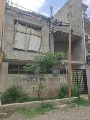 5bdrm House in ጋርመንት, Nifas Silk-Lafto for sale