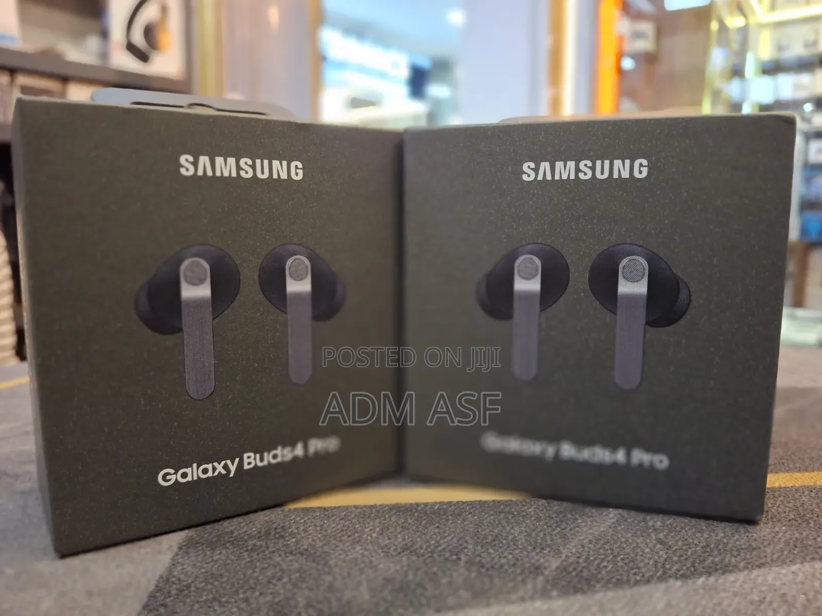 Brand New Samsung Galaxy Buds 4 Pro