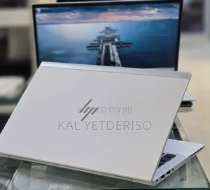 New Laptop HP EliteBook 830 G8 16GB Intel Core i5 SSD 512GB