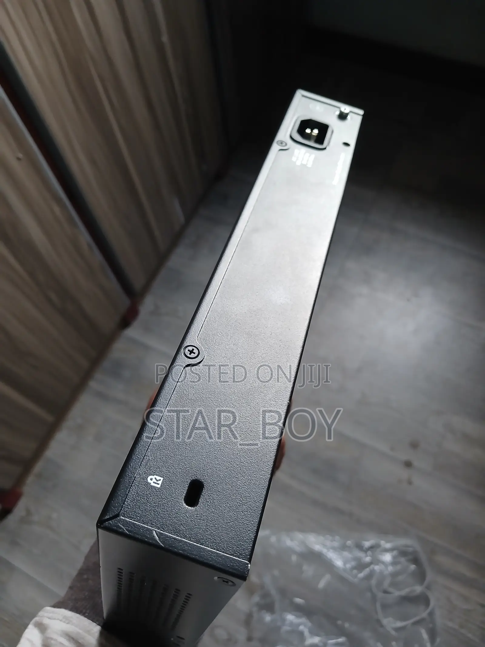 24 Port Network Switch