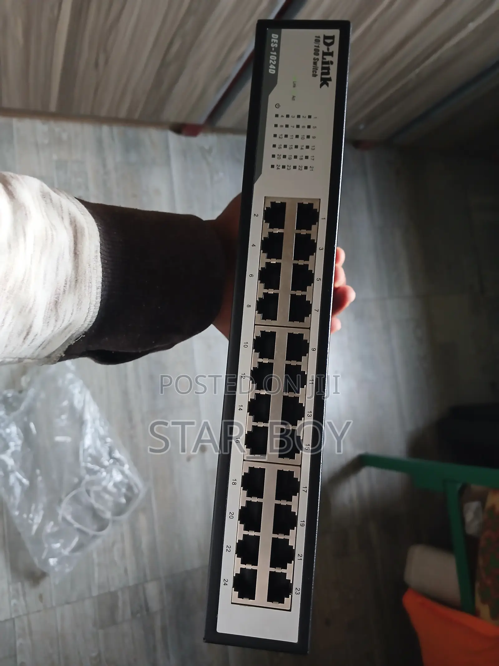 24 Port Network Switch