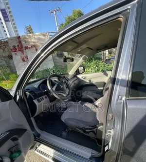 Mitsubishi L200 2006 Silver