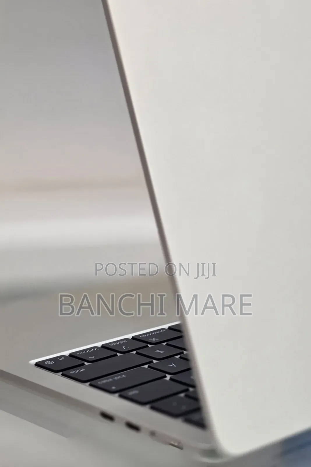 New Laptop Apple MacBook Air 2025 M4 16GB Apple M4 SSD 256GB