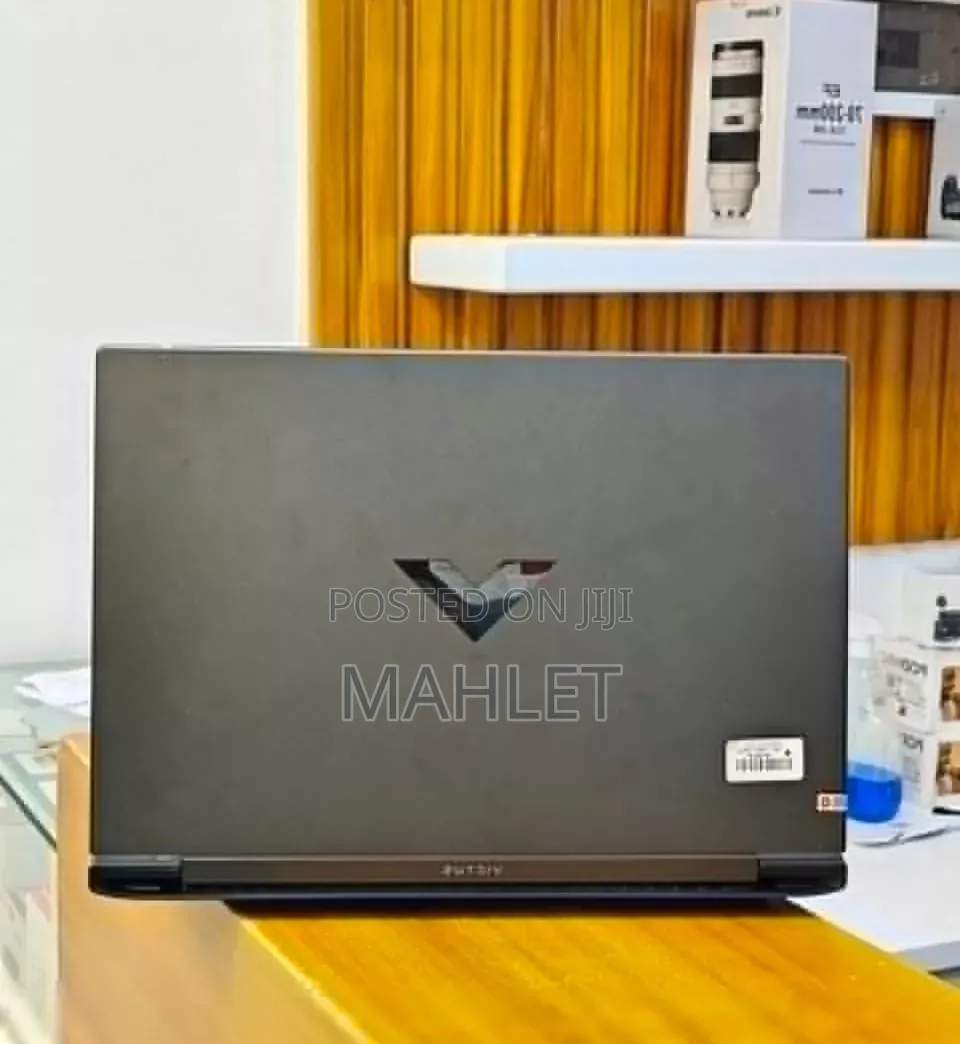 New Laptop HP Victus 16 16GB Intel Core i7 SSD 1T