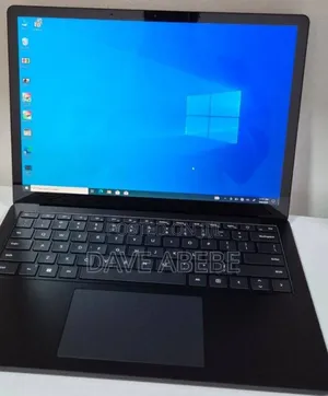 New Laptop Microsoft Surface Laptop 3 8GB Intel Core i5 SSD 256GB
