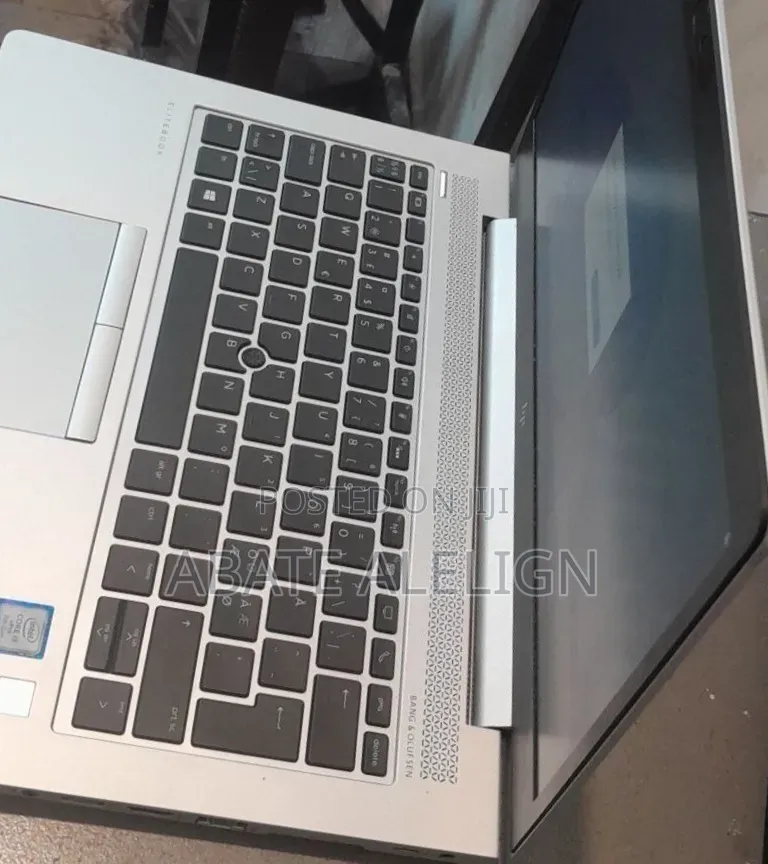 New Laptop HP EliteBook 830 G5 8GB Intel Core i5 SSD 256GB
