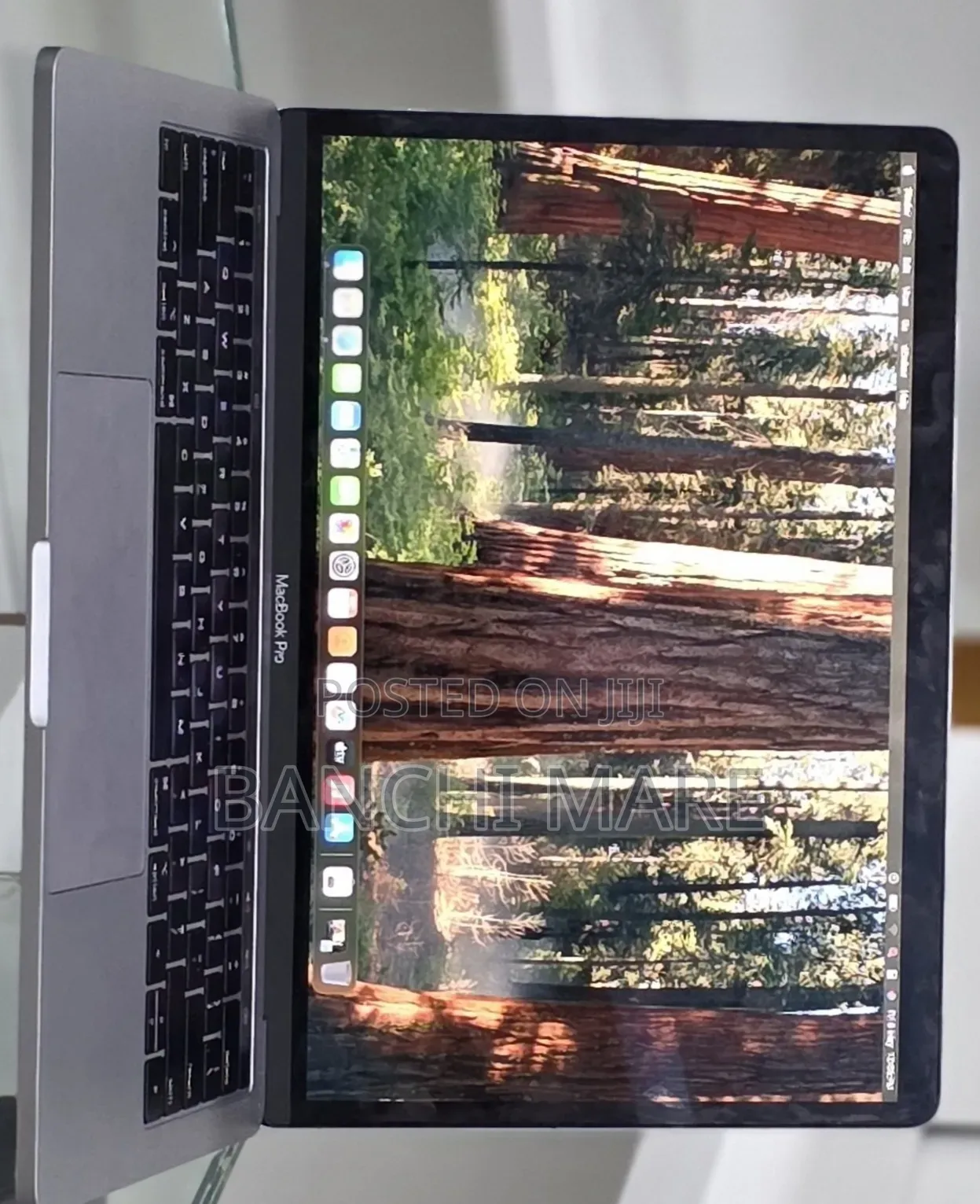 New Laptop Apple MacBook Pro 2019 16GB Intel Core i7 SSD 256GB
