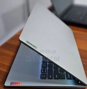New Laptop Lenovo Ideapad 3 8GB Intel Core i3 SSD 256GB