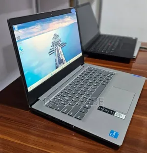 New Laptop Lenovo Ideapad 3 8GB Intel Core i3 SSD 256GB