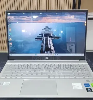 New Laptop HP Pavilion 15 16GB Intel Core i5 SSD 512GB