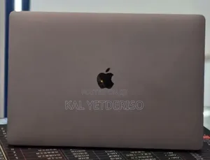 New Laptop Apple MacBook Pro 2019 32GB Intel Core i7 SSD 2T