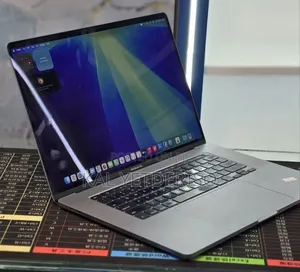 New Laptop Apple MacBook Pro 2019 32GB Intel Core i7 SSD 2T