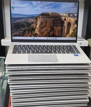 New Laptop HP EliteBook 840 16GB Intel Core i7 SSD 512GB