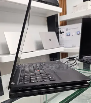 New Laptop Lenovo ThinkPad t495s 16GB AMD Ryzen 7 SSD 512GB