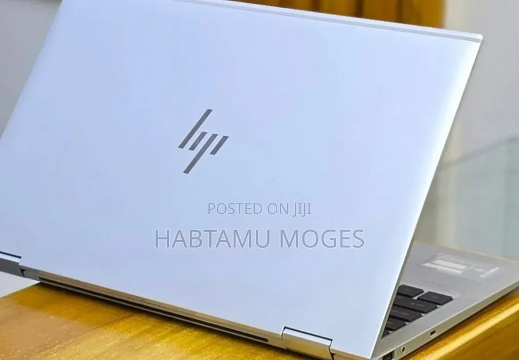 New Laptop HP EliteBook 1040 G8 16GB Intel Core i7 SSD 512GB