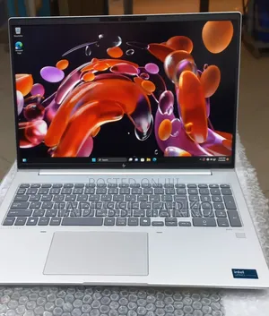 New Laptop HP EliteBook 640 G11 16GB Intel Core Ultra 7 SSD 512GB