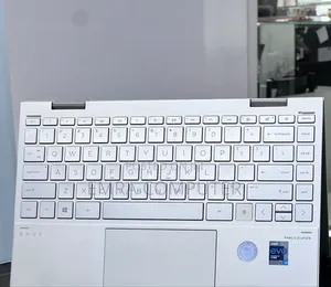 New Laptop HP 8GB Intel Core i7 SSD 512GB