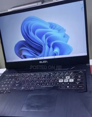 New Laptop Asus 16GB Intel Core i7 SSD 512GB