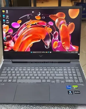 New Laptop HP Victus 16 16GB Intel Core i7 SSD 1T
