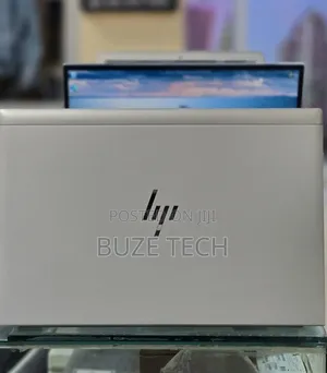 New Laptop HP EliteBook 830 G8 16GB Intel Core i5 SSD 512GB