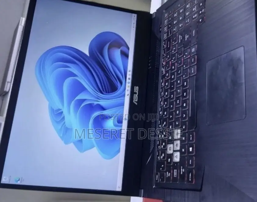 New Laptop Asus 16GB Intel Core i7 SSD 512GB