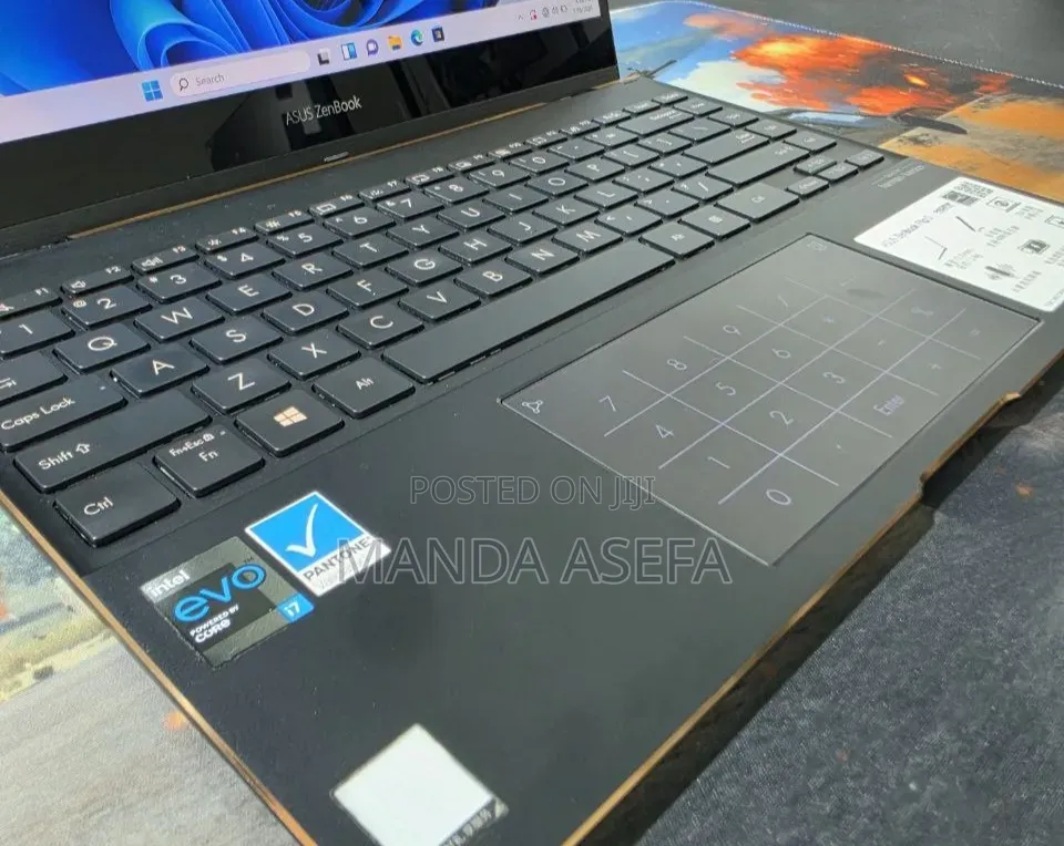 New Laptop Asus Zenbook 14 16GB Intel Core i7 SSD 512GB