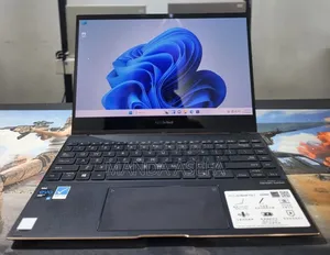 New Laptop Asus Zenbook 14 16GB Intel Core i7 SSD 512GB