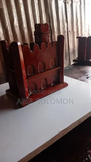 የስጦታ እቃ (ቅርጳቅርጽ)