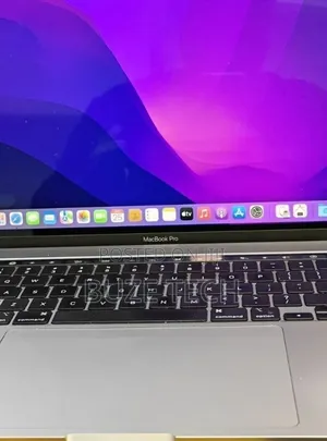 New Laptop Apple MacBook Pro 2018 32GB Intel Core i9 SSD 2T