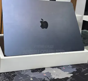 New Laptop Apple MacBook Air 2025 M4 16GB Apple M4 SSD 256GB
