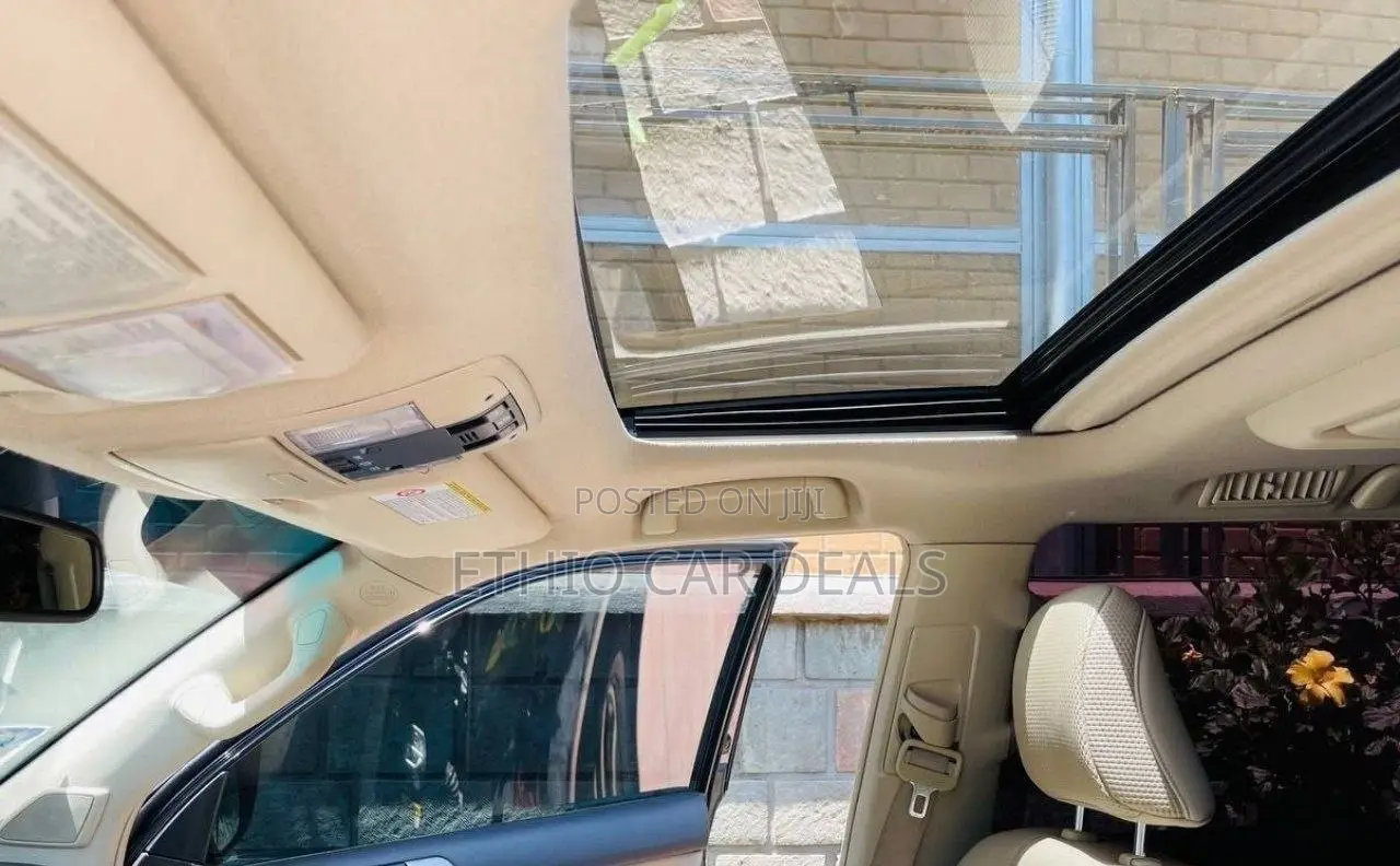 Toyota Land Cruiser Prado 2012 Black