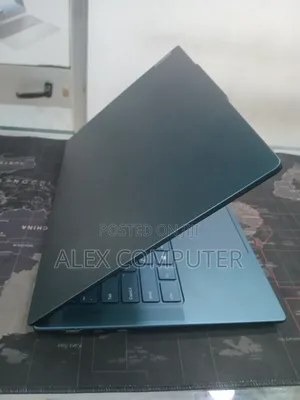 New Laptop Lenovo Legion Pro 7 16GB AMD Ryzen 7 SSD 512GB