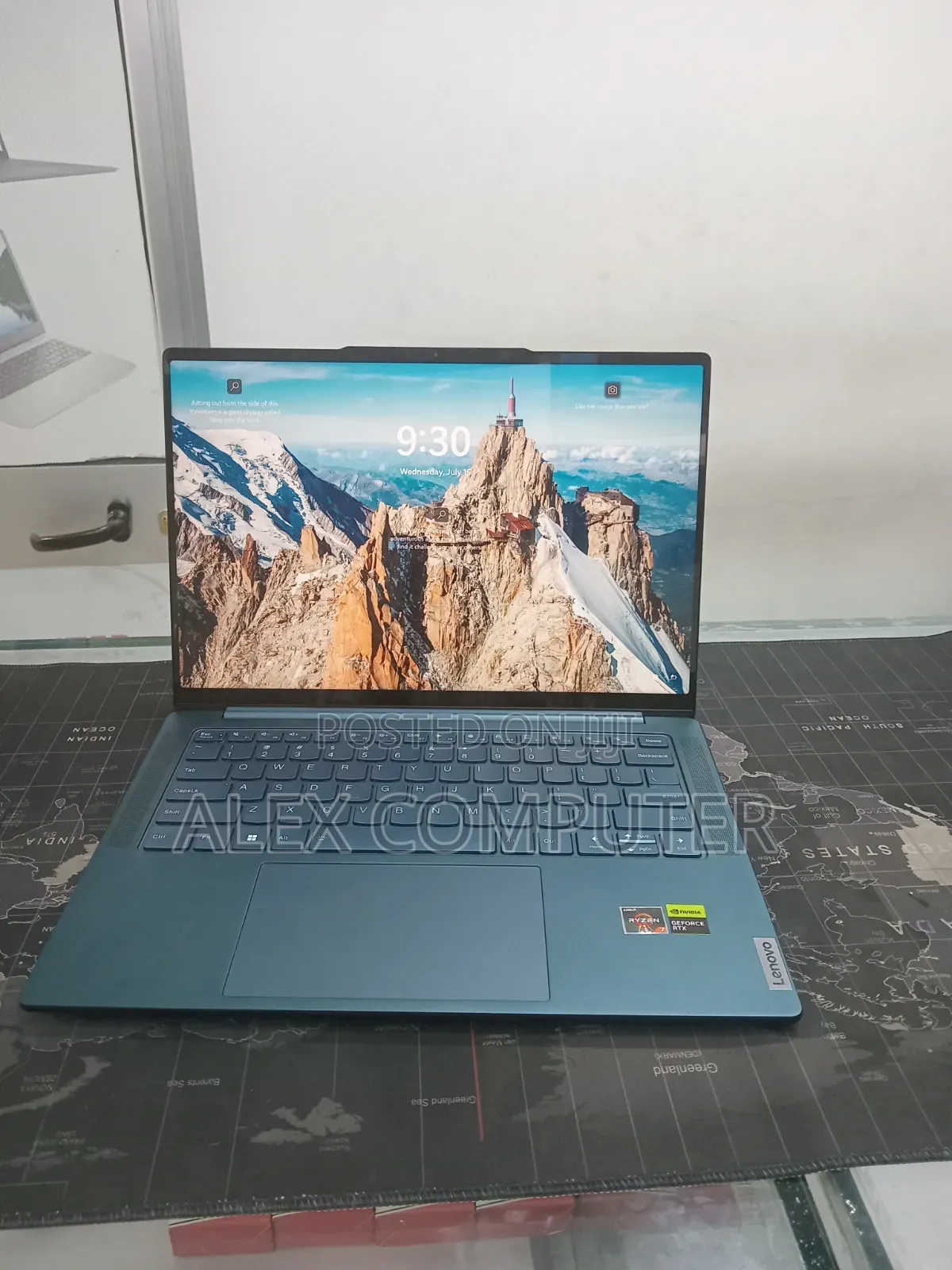New Laptop Lenovo Legion Pro 7 16GB AMD Ryzen 7 SSD 512GB