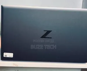 New Laptop HP ZBook Firefly G8 32GB Intel Core i7 SSD 512GB