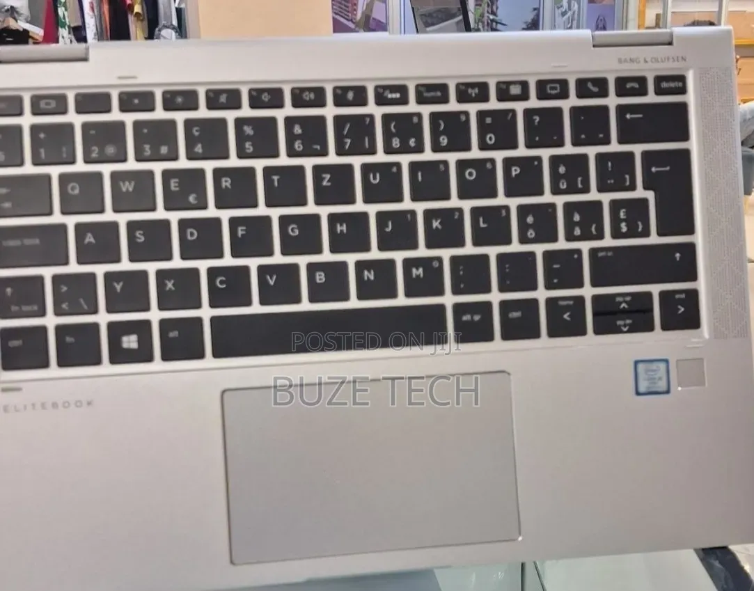 New Laptop HP EliteBook x360 1030 G4 8GB Intel Core i5 SSD 512GB