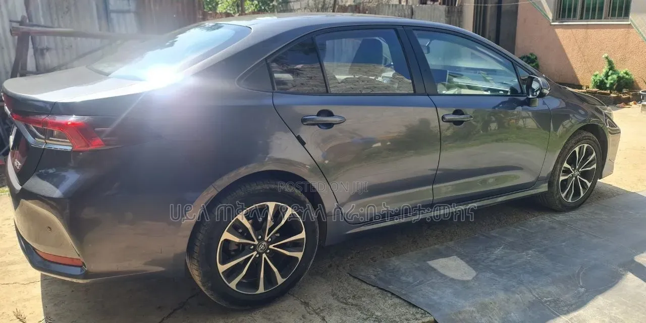Toyota Corolla 2020 Gray