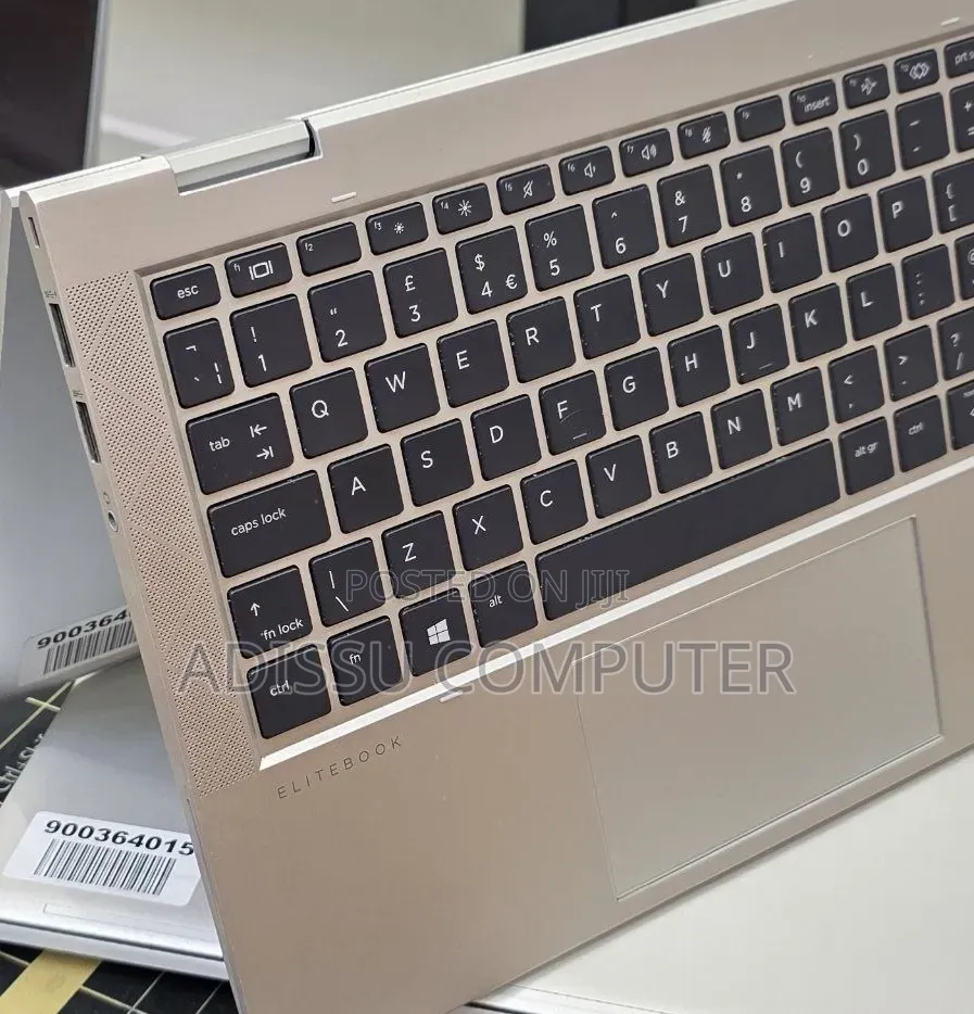 New Laptop HP EliteBook 830 G8 16GB Intel Core i5 SSD 512GB