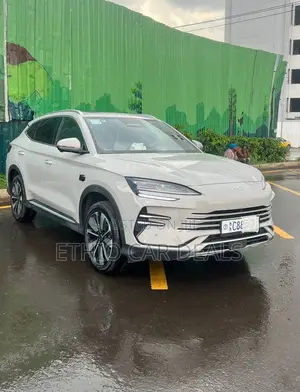 BYD Song Plus DM-i 2025 White