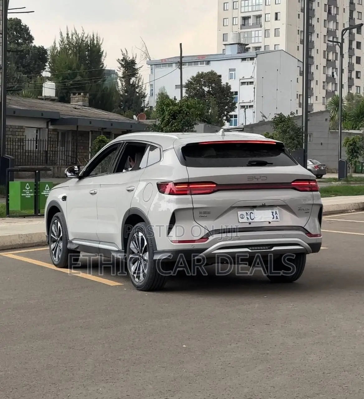 BYD Song Plus DM-i 2025 White