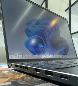New Laptop Dell 16GB Intel Core i7 SSD 512GB