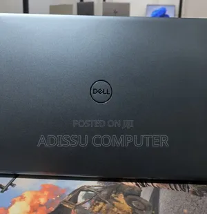New Laptop Dell 16GB Intel Core i7 SSD 512GB