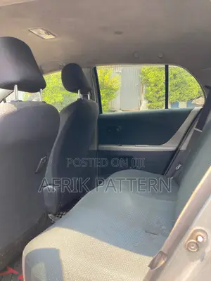 Toyota Yaris 2006 Gray