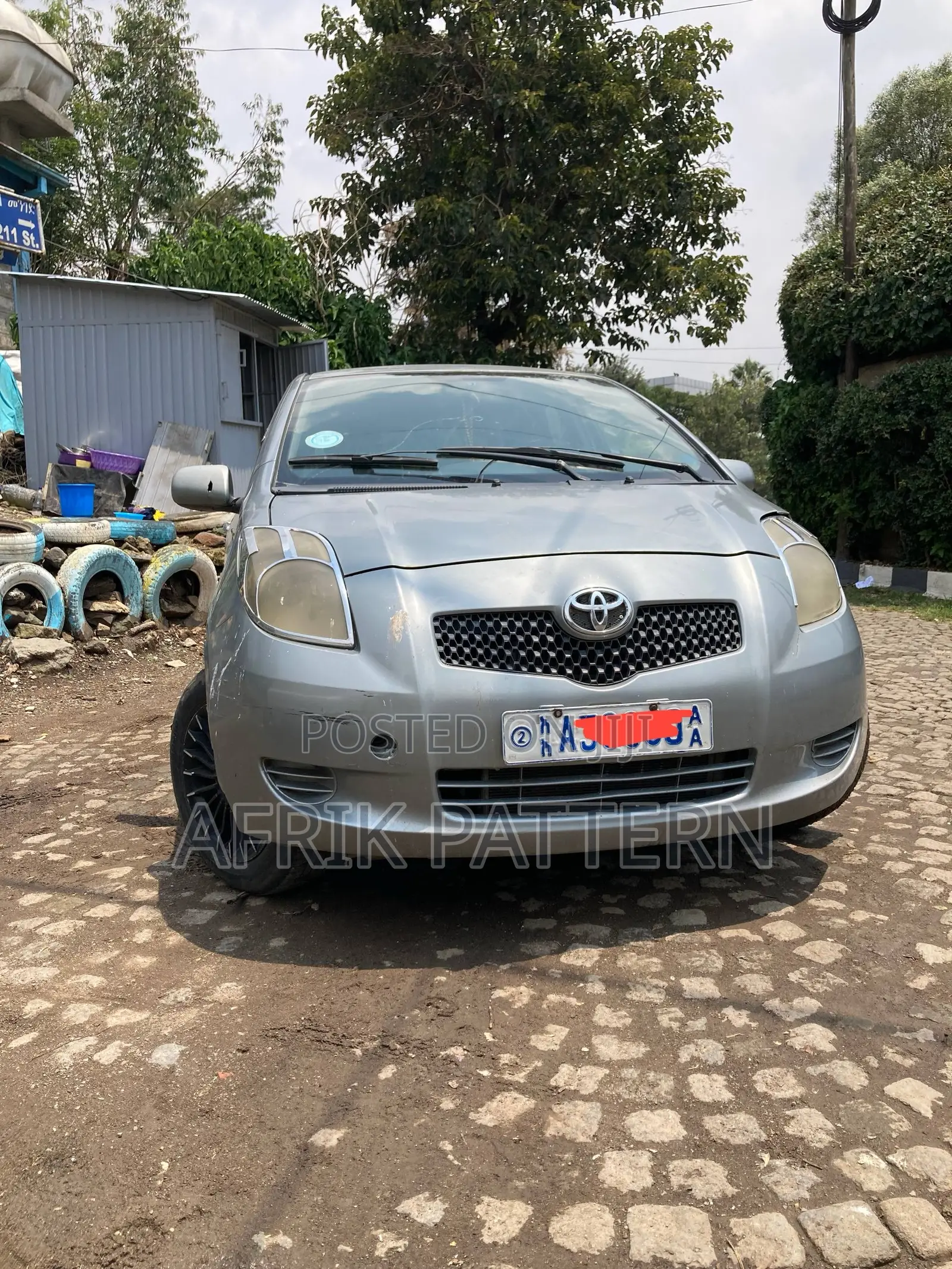 Toyota Yaris 2006 Gray